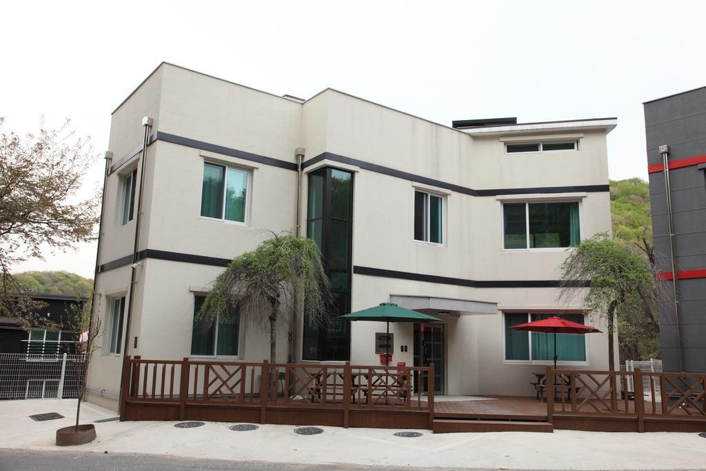 Hwangto Green Village Pension Yongin Exterior photo