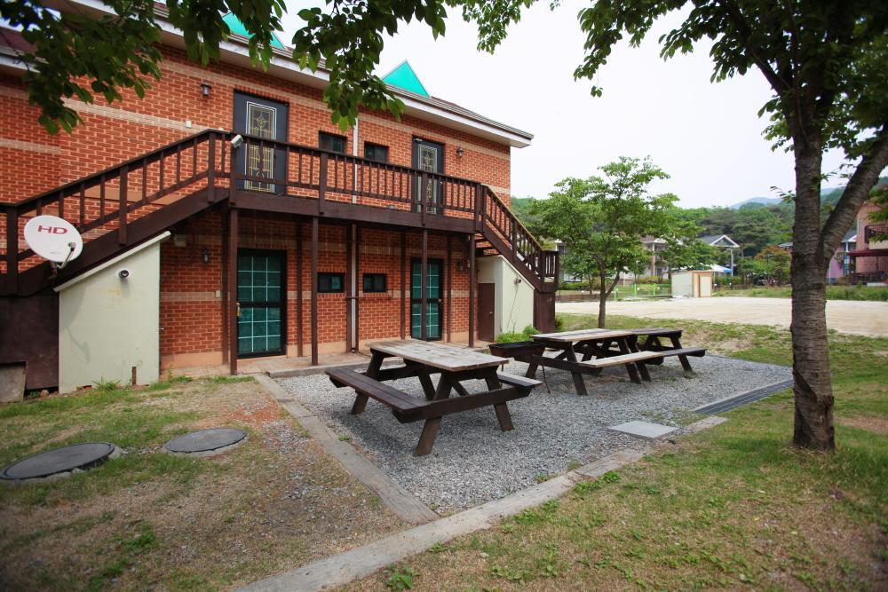 Hwangto Green Village Pension Yongin Exterior photo